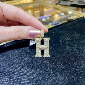 14K Yellow Gold Diamonds Initial💎✨